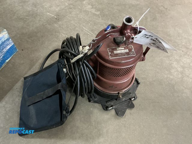 Lot 2-96377 - 1,000 watt Molequartz Mickey-mole type 4081 studio fixture spotlight S/n 13436