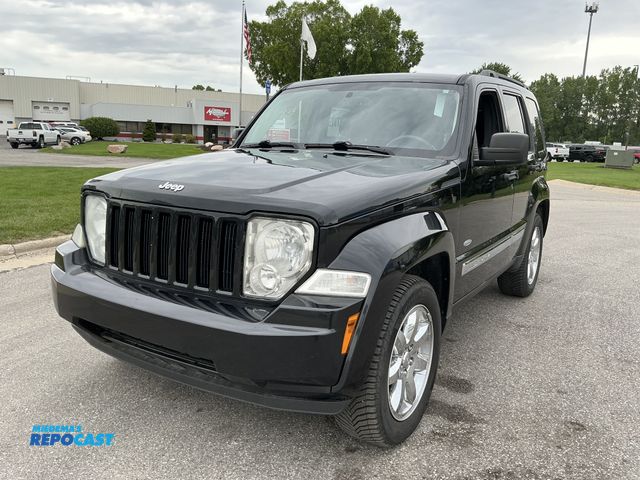 Lot 2-18712 - 2012 Jeep Liberty Latitude SUV 4x4