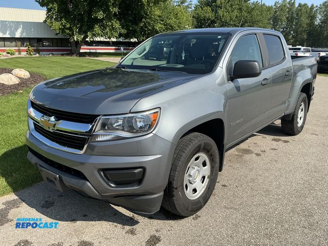 Lot 2-45886 - 2018 Chevrolet Colorado Work Truck Crew Cab Short Box Pickup Truck 4x4