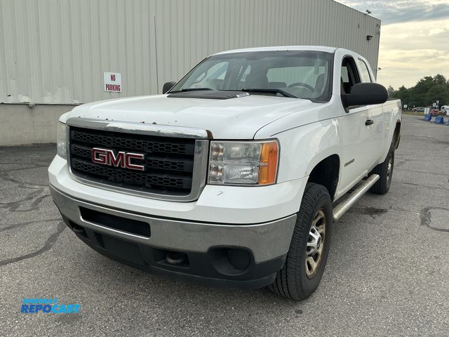 Lot 2-95932 - 2012 GMC Sierra 2500 Extended Cab Standard Box Pickup Truck 4x4