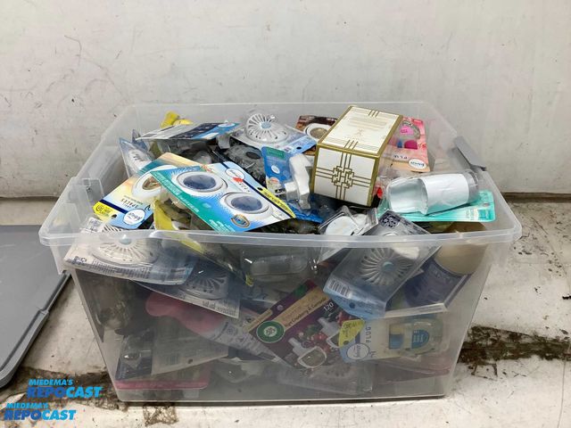 Lot 2-60513 - Tote of Assorted Febreze and Other Branded Air Fresheners, Some Are Outlet Mounted, Cans, Diffusers,...