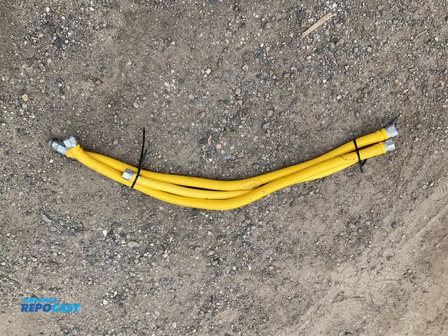 Lot 2-62782 - 3 pieces of 3/4" gas hose