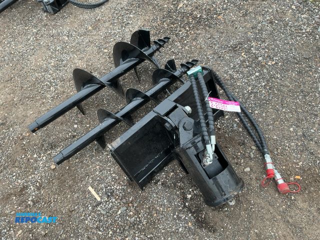 Lot 2-20351 - New SDLANCH Hydraulic Auger Mini Skid Steer Attachment, Approx. 1-1/4" Round Drive with Keyway, Come...