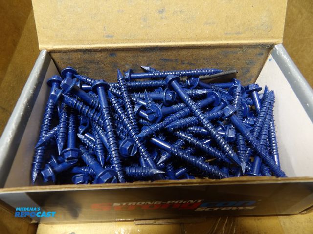 Lot 2-51018 - lot of 2,000 slotted indented hex washer head concrete screws, notched threads, diamond point, 3/16x...