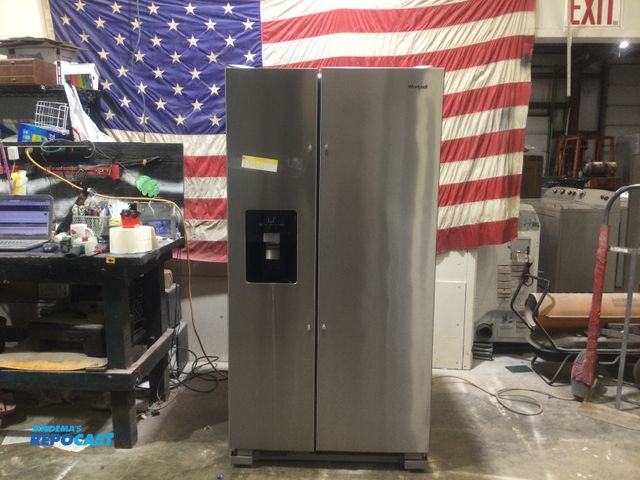 Lot 2-56652 - whirlpool side by side Refrigerator/Freezer indoor ice and water
25 cu. ft
adjustable shelves