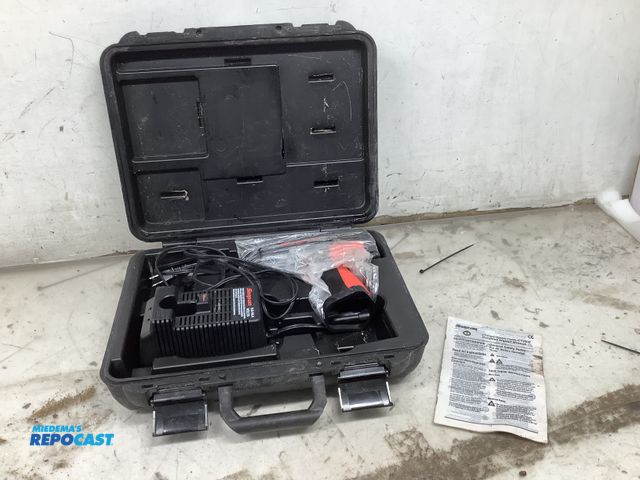 Lot 2-35576 - 1/4” Snap On CT310 Cordless Impact Wrench With Case