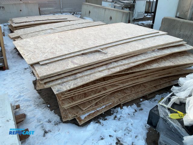Lot 2-19609 - Skid lot of scrap OSB pieces, 0.75” thick, various lengths and widths.