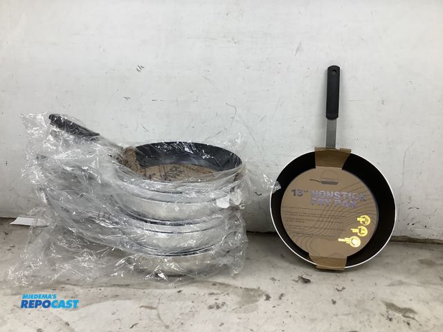 Lot 2-27742 - Lot of (10) 13” nonstick frying pans with removable handles.