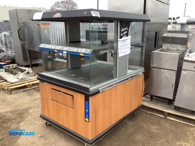 Lot 2-92077 - 1 Baked in store food display heater 37” x 46” x 40”