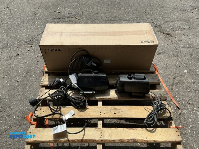 Lot 2-64314 - Lot of (2) EcoPlus Eco 2245 Water Pumps &amp; an Epson Short Throw Projector Wall Mount.