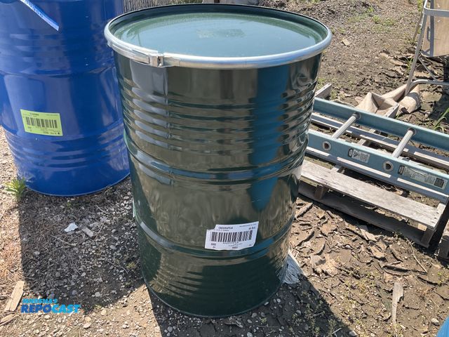 Lot 2-99355 - 55 gallon green steel barrel w/ removable lid &amp; locking ring - contained grape juice