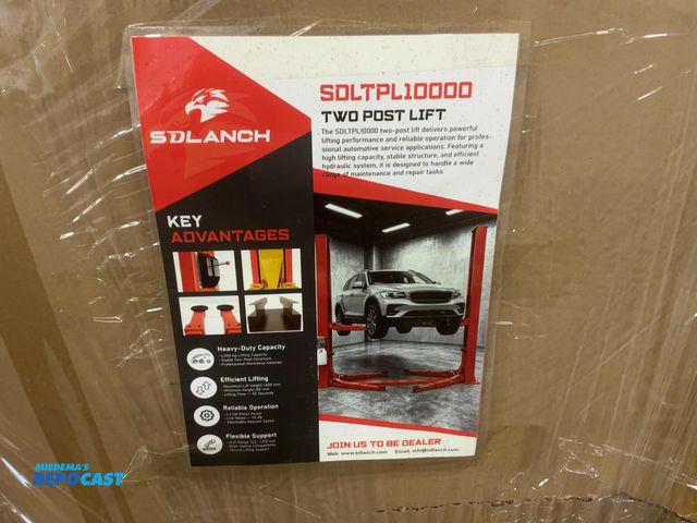Lot 2-41609 - New SDLANCH Model TPL10000 Two Post Lift, 4500 KG Lifting Capacity, 1800mm Lifting Height, 220/380 V...