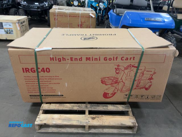 Lot 2-43491 - New SDLANCH IRGC40 3-Wheel Mini Electric Golf Cart / Scooter, 60 Volt, 600 Watt Motor, Three Speed, ...