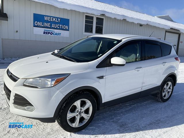 Lot 2-60731 - 2015 Ford Escape SE SUV AWD