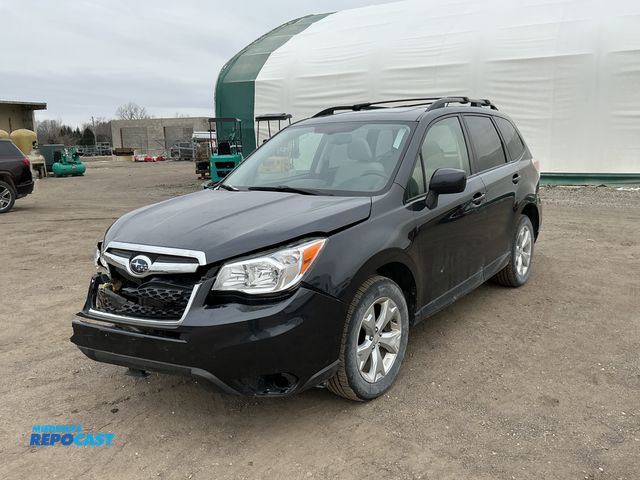 Lot 2-40437 - 2014 Subaru Forester 2.5i Premium SUV AWD