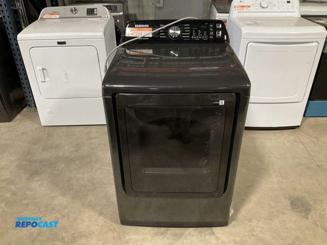 Lot 2-40224 - Scratch & Dent Samsung DVG47CG3500V Vented Front Load Smart Gas Dryer in Brushed Black with Sensor D...