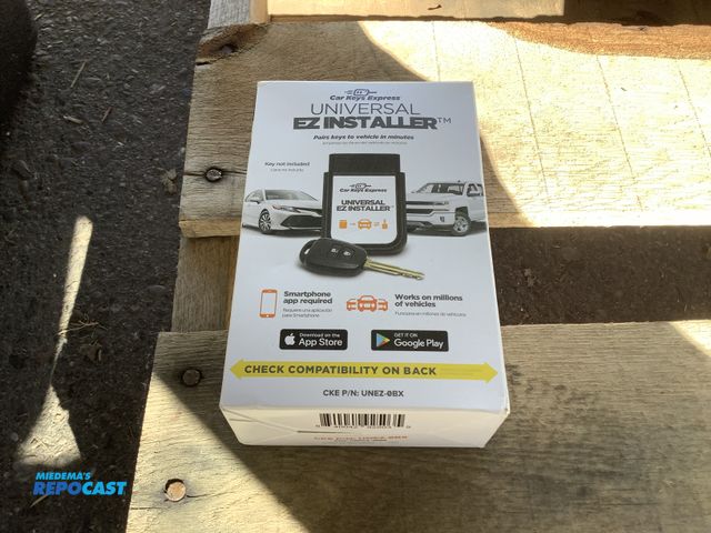 Lot 2-34863 - Car Keys Express Universal EZ Installer