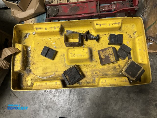 Lot 2-23023 - Eagle Heavy-duty automotive lift accessory storage tray