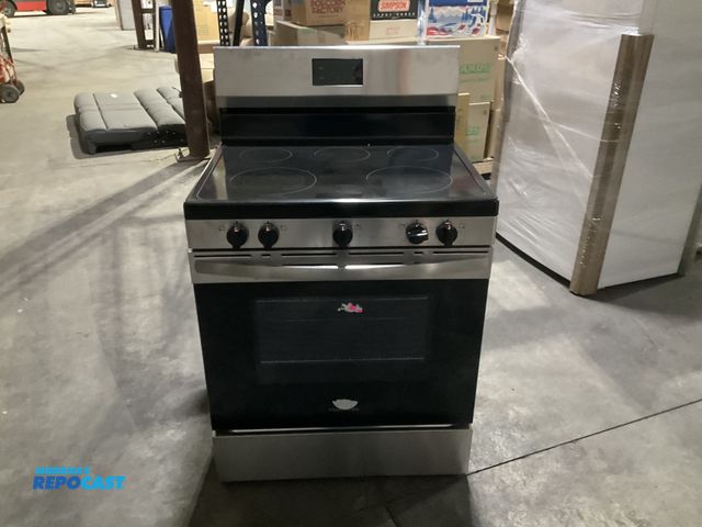 Lot 2-46779 - Scratch & Dent Electric Frigidaire FCRE3052BSH Range