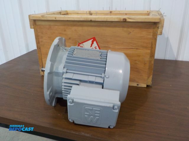 Lot 2-34197 - New SEW-EURO drive motor. Type DFT90S4. 230/460 volts. 1.5HP. 1740 RPM.