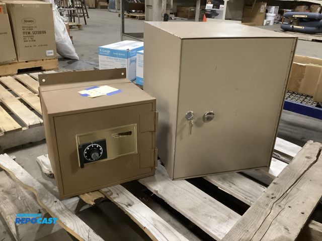 Lot 2-67021 - Lot of (2) including safe guard and lock box - with key