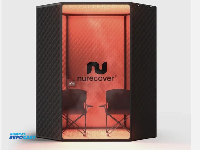 Lot 2-93975 - Brand new Nurecover item number model TPS-SN,  2-3 person “Tropic Plus Steam Bundle