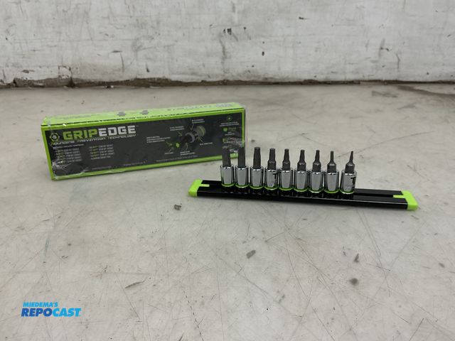 Lot 2-35444 - Grip Edge GEASR6-BK T6-T40 Torx Socket Bits