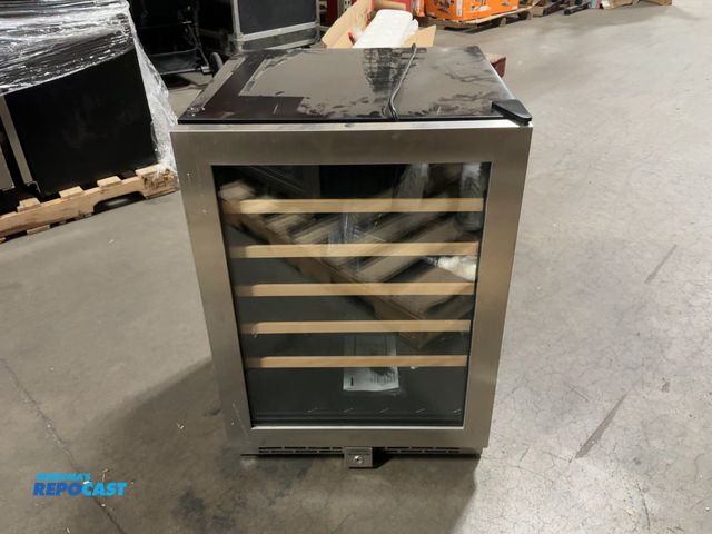 Lot 2-69222 - Scratch & Dent Vinotemp VT-51SZ01SS 51-Bottle Single-Zone Wine Cooler