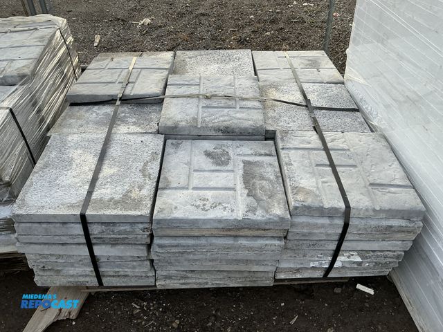 Lot 2-18825 - Approx. (73) 16 x 16 cement patio blocks