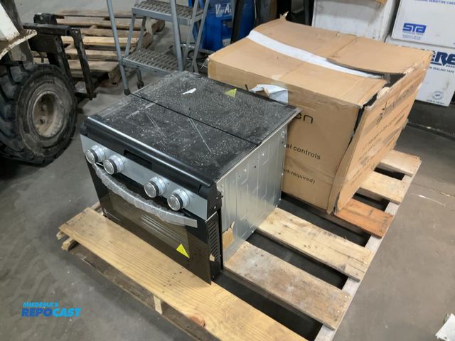 Repocast.com - Lot 2-65497 - Skid of (2) invision Scratch & Dent 17 ...