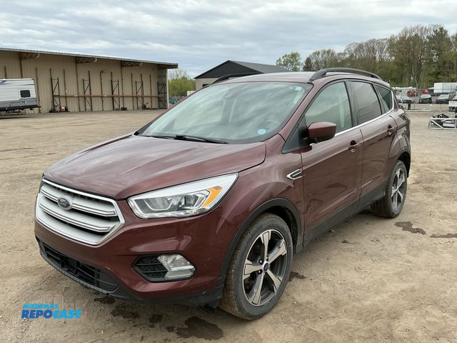 Lot 2-21125 - 2018 Ford Escape SEL 4WD SUV 4x4