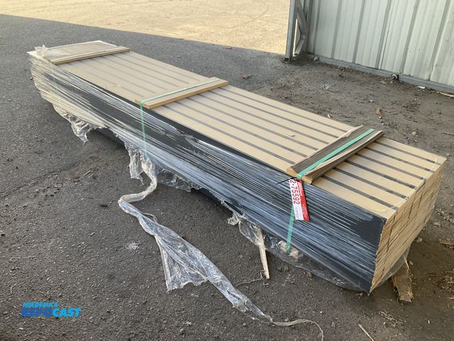 Lot 2-75592 - New Adorn Laminated Trim
