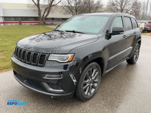 Lot 2-43507 - 2018 Jeep Grand Cherokee Overland 4WD SUV 4x4