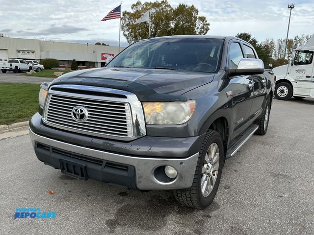 Lot 2-67258 - 2012 Toyota Tundra Platinum Crew Cab Standard Box Pickup Truck 4x4