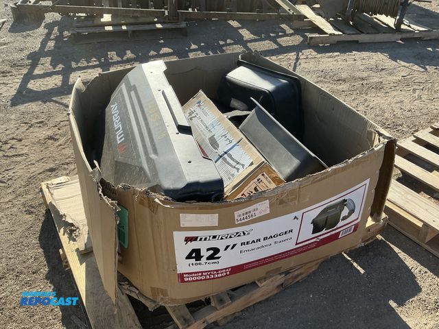 Lot 2-35720 - Murray 42” rear bagger and Murray 42” mulching kit