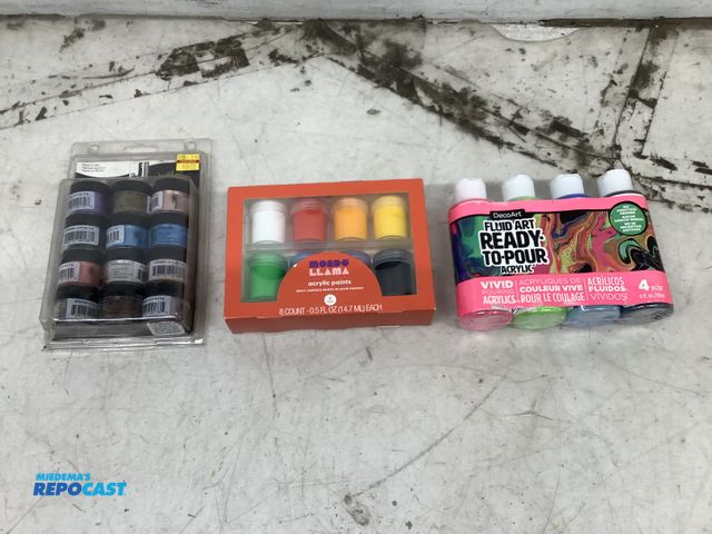 Lot 2-19565 - 3 Lot of (3) art supplies including mondo llama 8 count acrylic paint, pearl ex powered pigments 12 ...