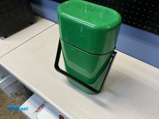 Lot 2-91364 - Green wine cooler
