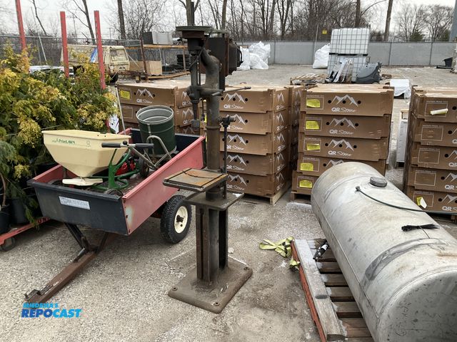 Lot 2-74752 - Belt-Driven Industrial Drill Press - Manufacturer Unknown