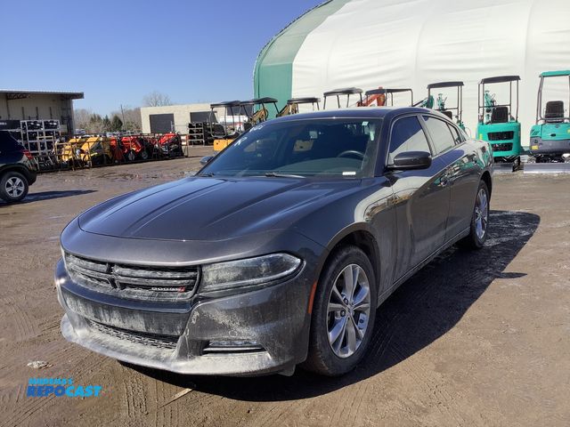 Lot 2-24869 - 2022 Dodge Charger SXT AWD Sedan AWD