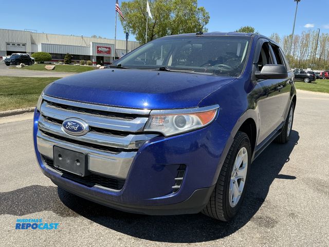 Lot 2-39616 - 2014 Ford Edge SE SUV FWD