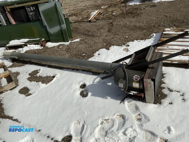 Lot 2-19268 - Auger with Baldor Industrial 3 Phase Motor, measured 138”L x 23”W base