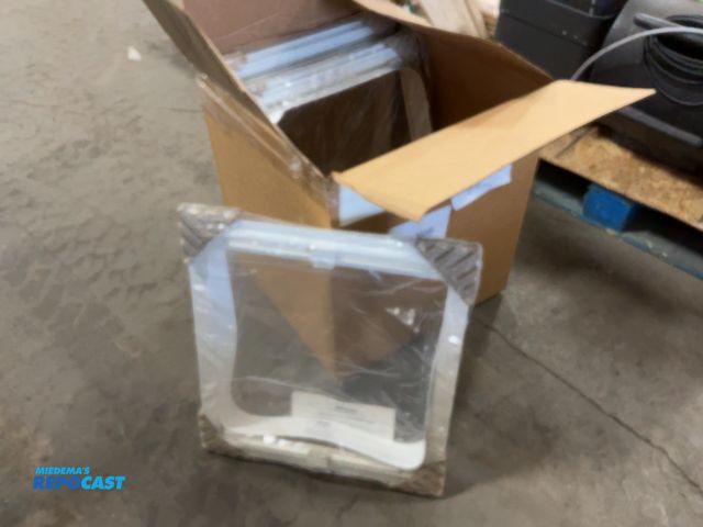 Lot 2-19982 - Lot of (3) Ocean Air Recessed Sky Screen MK4