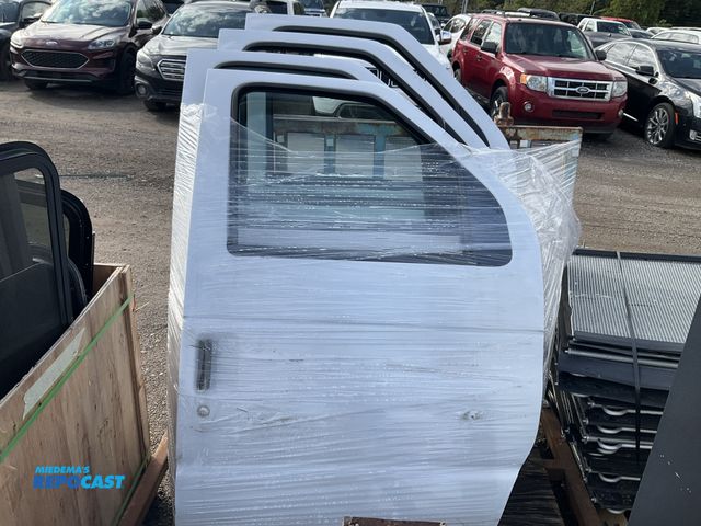 Lot 2-33813 - Rack of OEM Ford Doors