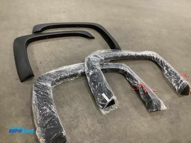 Lot 2-36731 - New set of fender flares fits 2007-2013 Chevy Silverado pickup models 1500, 2500, or 3500 HD