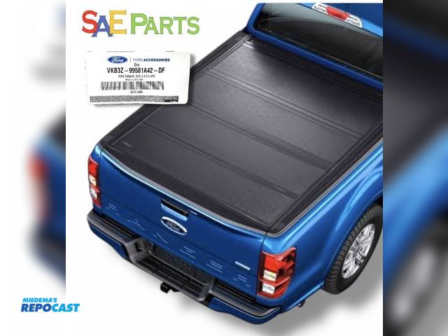 Lot 2-34919 - Skid lot of Ford VKB3Z-99501A42-DF Hard Folding Tonneau Covers For 19-23 Ranger