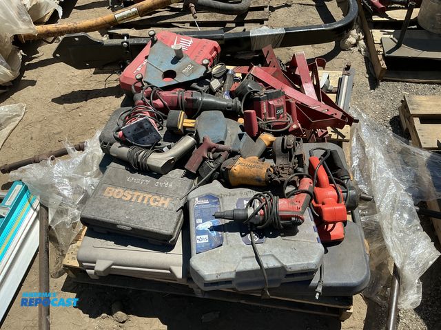 Lot 2-75319 - Skid lot of various Tools