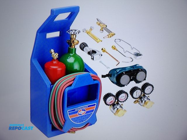 Lot 2-58314 - New in Box Unweld welding + Cutting Kit: Acetylene CGA200, includes cutting Attachment CA100 include...