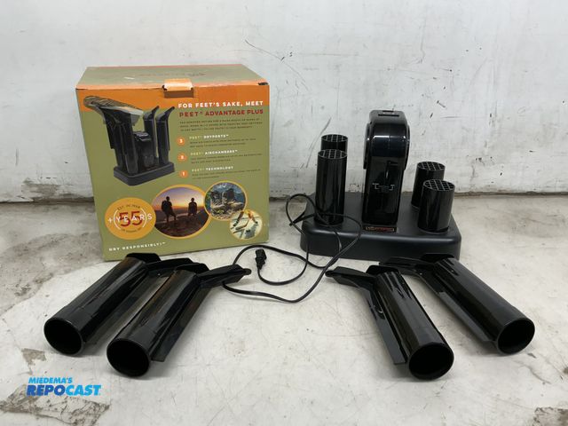 Lot 2-93831 - Peet advantage plus shoe dryer model#M21 120V