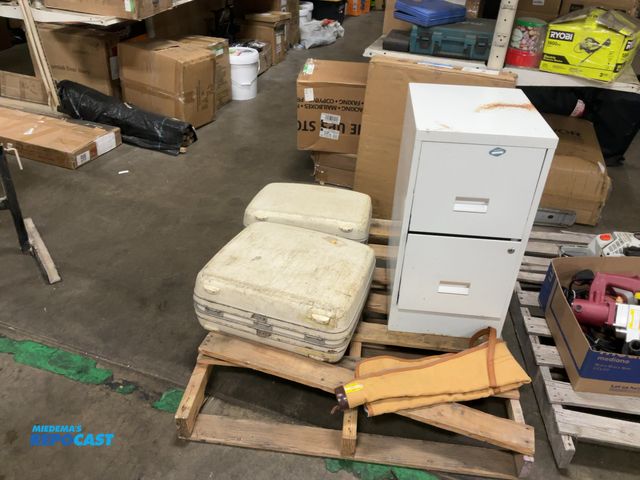 Lot 2-24995 - Skid lot of miscellaneous items including (2) samsonite vintage suitcases, tan soft gun gas, and a 2...