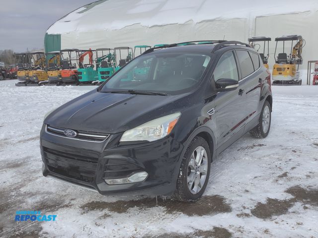 Lot 2-61012 - 2013 Ford Escape SEL SUV 4x4